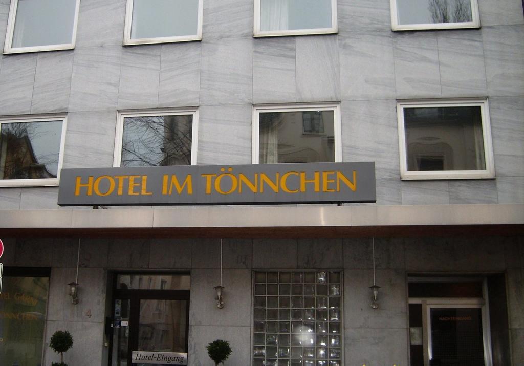Eu Centralhotel Im Toennchen Дюссельдорф Екстер'єр фото